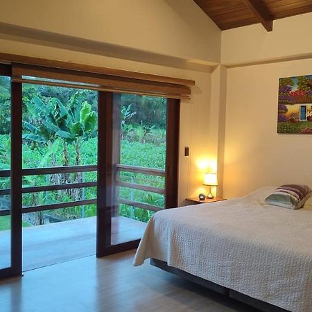 Macas Quinta Isabel, Casa De Huespedes & Cafeteria Bed & Breakfast エクステリア 写真